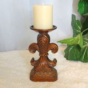 ⚜️ Vintage Wooden Fluer Di Lis Candle Holder